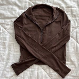 Brown cropped half zip up, lightweight
